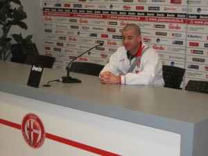 Zecco in conferenza stampa