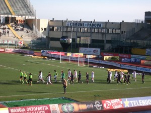 L'ingresso in campo di Padova e Crotone